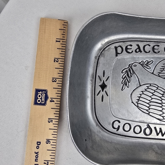 Wilton Armetal "Peace On Earth Goodwill To All" Dove Design Large Silver Tray - Picture 5 of 7